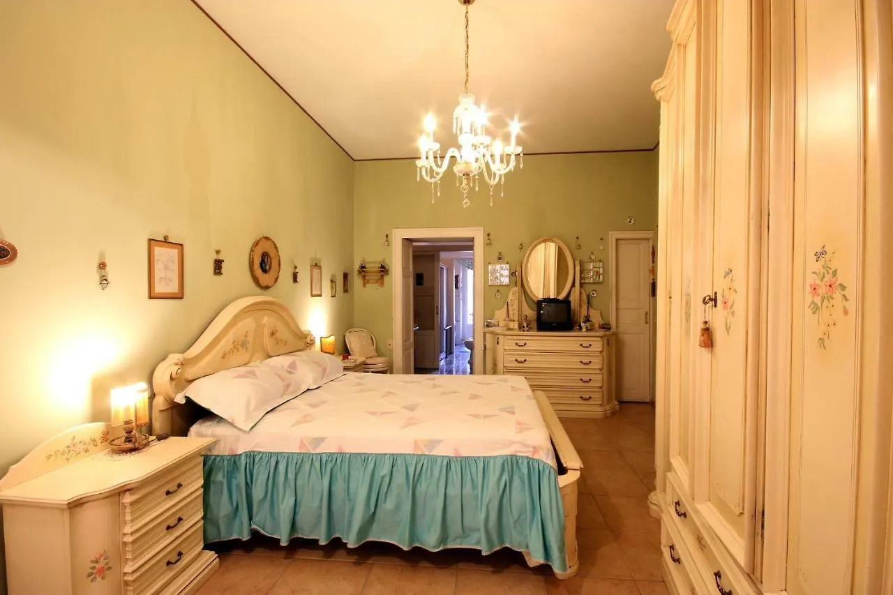 Holiday home Dimora Vera Chiaramonte Gulfi Italy